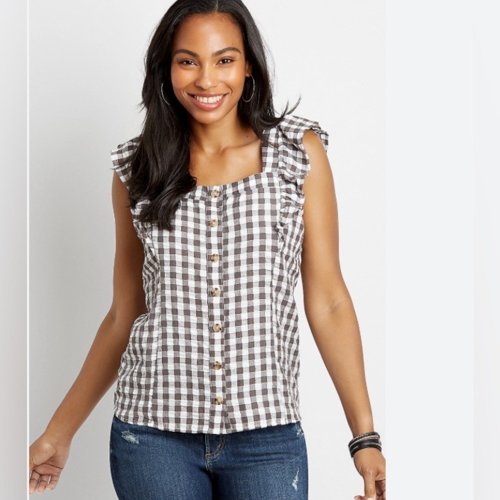 Maurice’s square neck gingham ruffle tank size small